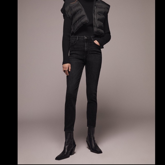 Vintage Hi-Rise Skinny Jeans - Picture 3 of 7
